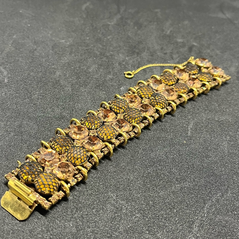 1572 * Kramer Vintage Rare “The Golden Look” Fishnet Crystal Bracelet - Picture 3 of 6
